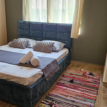 Dua'S Apartment Тирана Экстерьер фото